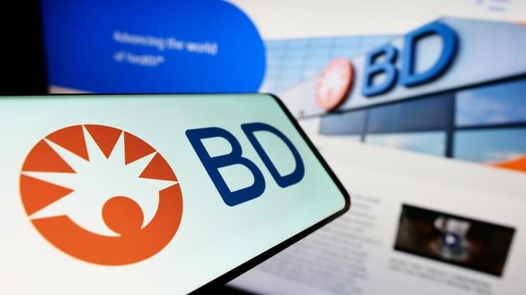 חברת Becton Dickinson, יצרנית משאבות עירוי שסבלו מתקלות (צילום: T. Schneider / Shutterstock.com) חברת Becton Dickinson יצרנית מכשור רפואי