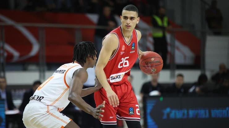 ים מדר ביום שישי האחרון מול ולנסיה (צילום: הפועל "שלמה" ת"א) מדר