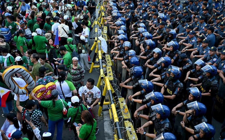 הפגנת תמיכה בנשיא הפיליפינים לשעבר רודריגו דוטרטה במנילה, פיליפינים