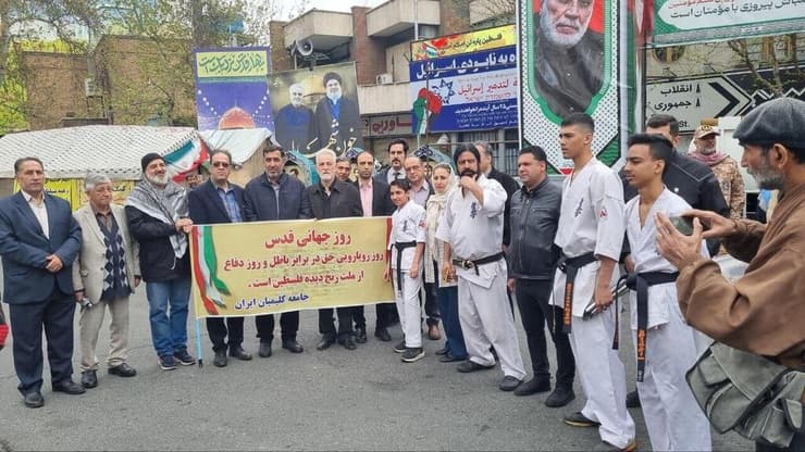 חלק מהמשתתפים בהפגנה בטהרן