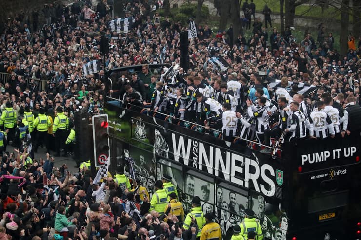 ניוקאסל חגיגות גביע הליגה 