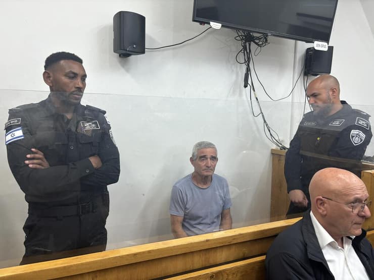 אייל יפה, המפגין שחשוד בהטרדת לוחמת מג"ב,  בבית משפט השלום בירושלים