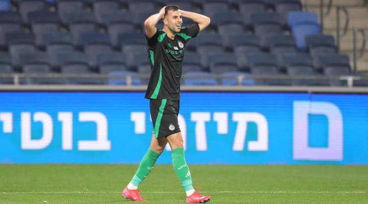 דין דוד תופס את הראש אחרי שהשער שלו נפסל