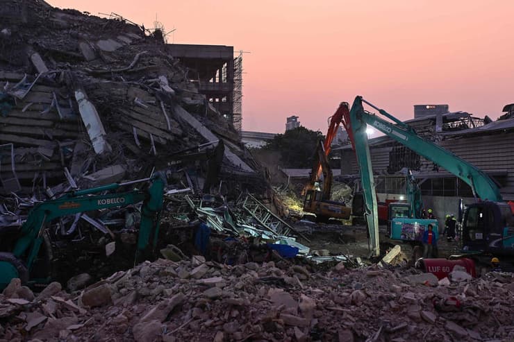 רעידת אדמה מרכז מיאנמר הריסות חילוץ שורדים