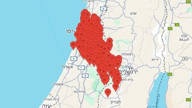 אזעקות בעשרות יישובים, מיליונים נכנסו למקלטים (צילום: כומתה) אזעקות במרכז הארץ