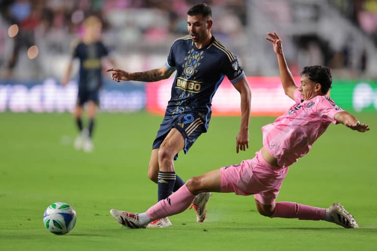 הופעה פושרת. בריבו (צילום: Sam Navarro-Imagn Images) בריבו