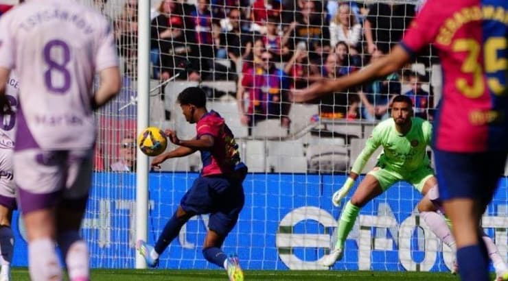 לאמין ימאל מפספס