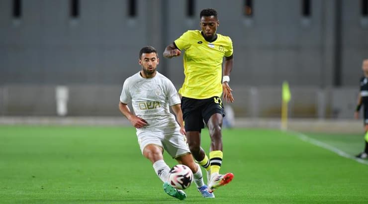 הריברטו טבארש מול גיל כהן