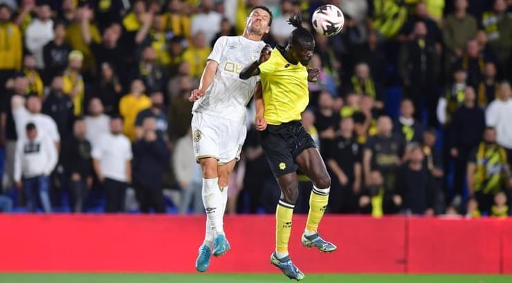 טבארש ומורוזוב במאבק אווירי