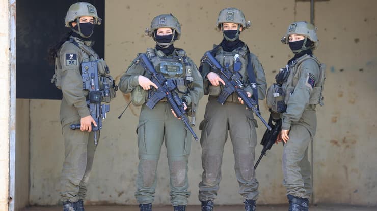 נשות הרפואה של גדוד רותם של גבעתי