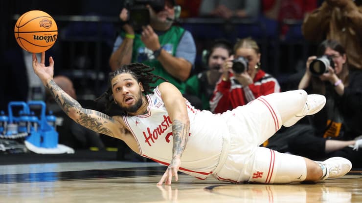 שחקן יוסטון קוגארס עמנואל שארפ