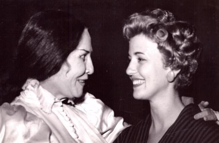 מתוך "רובינא - היה רע לתפארת"