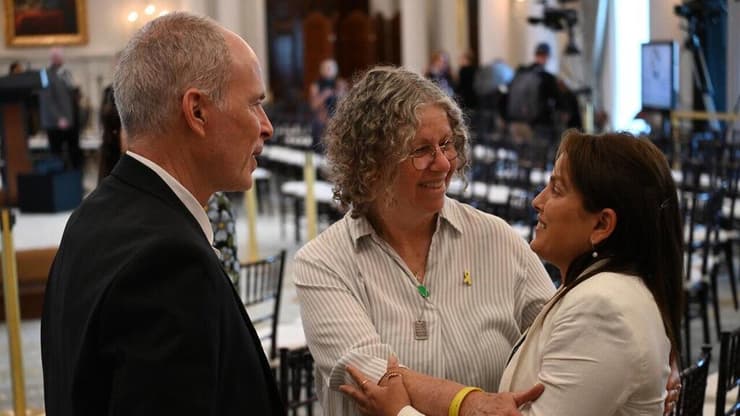 שורדת השבי עמית סוסנה זוכה בפרס "נשים אמיצות" של מזכיר המדינה האמריקאי,