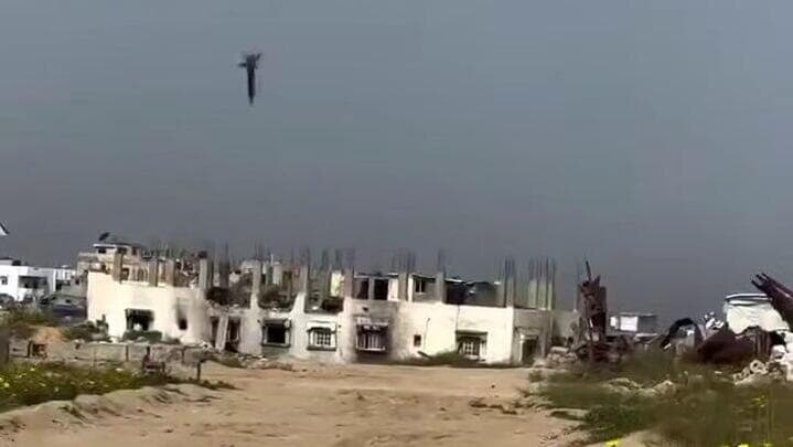 תקיפה ישראלית בעזה מזרחית לחאן יונס