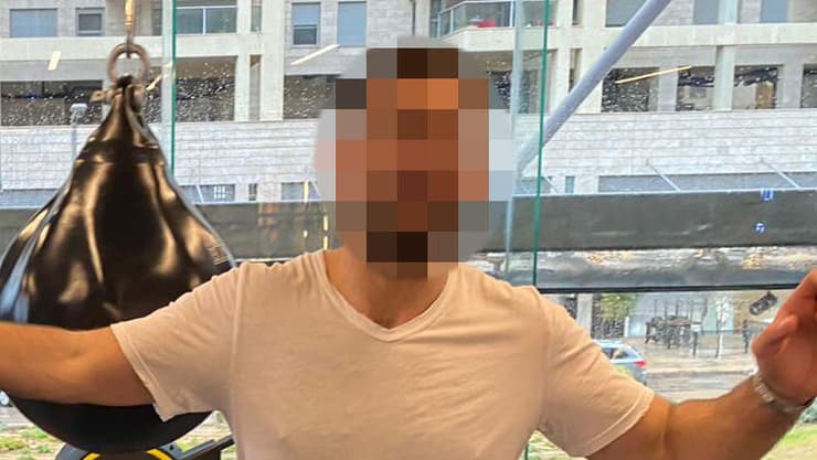 פתיחת סטודיו 