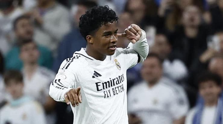 אנדריק חוגג בגדול (רויטרס) אנדריק חוגג בגדול