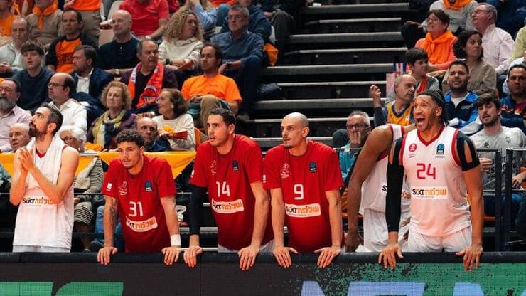 שחקני הפועל ת"א