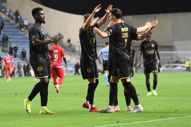 בבית"ר עתרו לבית הדין על מנת שיורה על דחיית חצי גמר הגביע (צילום: יאיר שגיא) בית"ר