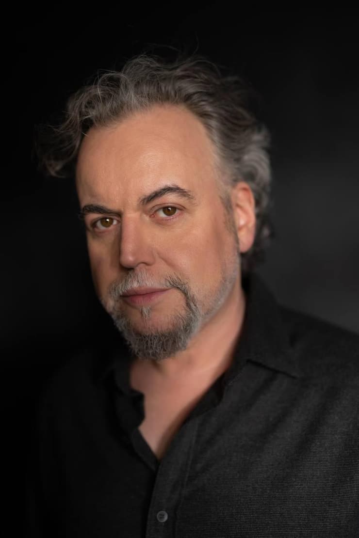 "אני אשתדל לטעות פחות במערכות היחסים הבאות שלי" (צילום: טל שחר) דניאל סלומון