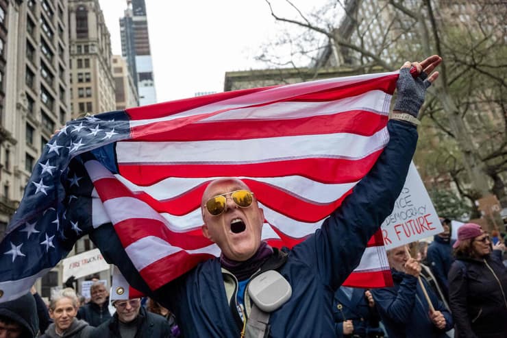 ניו יורק הפגנה נגד טראמפ ארה"ב