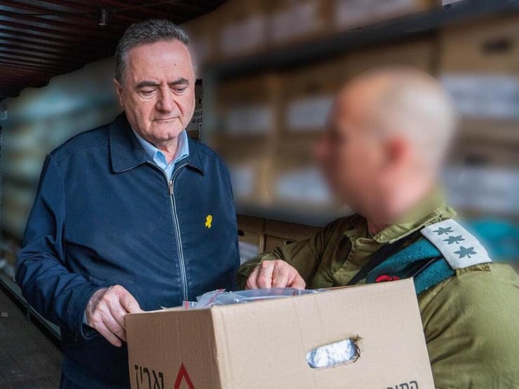 שר הביטחון ישראל כ"ץ חושף לראשונה את התכתובות בין איראן לבין דף וסינוואר