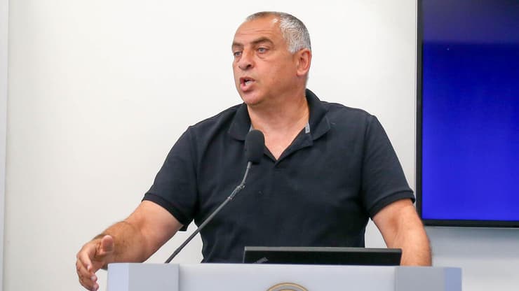 עמוס פרישמן 