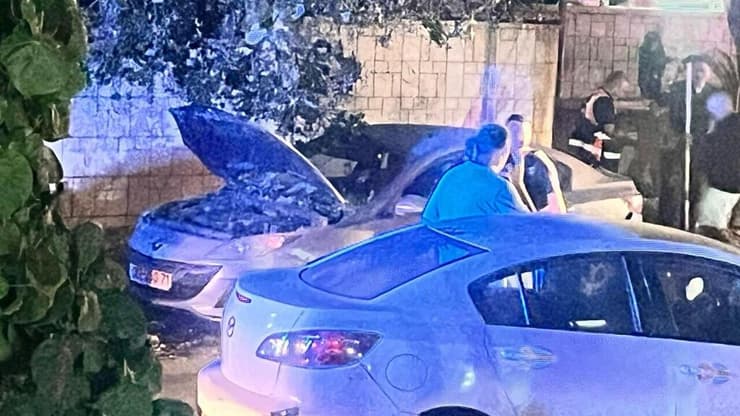 הנזק באשקלון (צילום: גדי קבלו) זירת נפילת הרקטה באשקלון