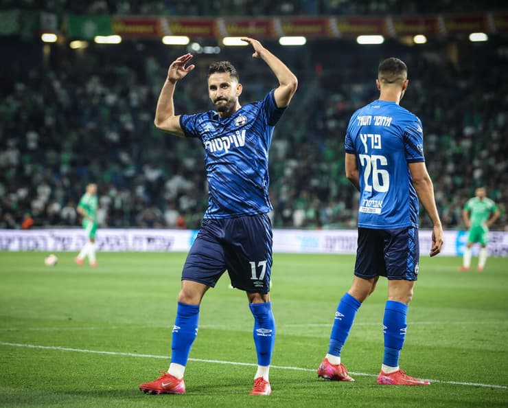 הרים את הקהל שהגיע מבאר-שבע. אלון תורג'מן (צילום: עוז מועלם) שחקן הפועל באר-שבע אלון תורג'מן