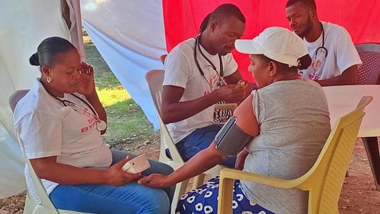 יום מעשים טובים העולמי - האיטי