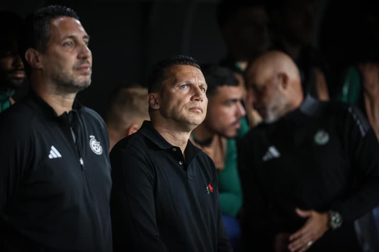 מאמן מכבי חיפה ברק בכר