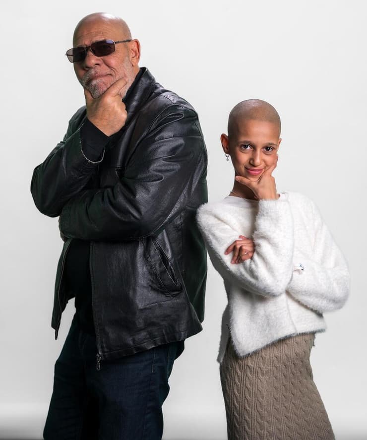 בקמפיין עם אורי גבריאל. "להיות שמחים שאנחנו עושים את זה" (צילום: תמיר פיינגולד) גאיה אבדר עם אורי גבריאל בצילומי קמפיין עזר מציון