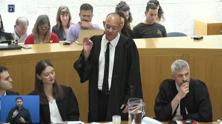 דיון בבג"ץ בעתירות לפיטורי ראש השב"כ רונן בר (צילום: דוברות הרשות השופטת) דיון בבג"ץ בעתירות לפיטורי ראש השב"כ רונן בר