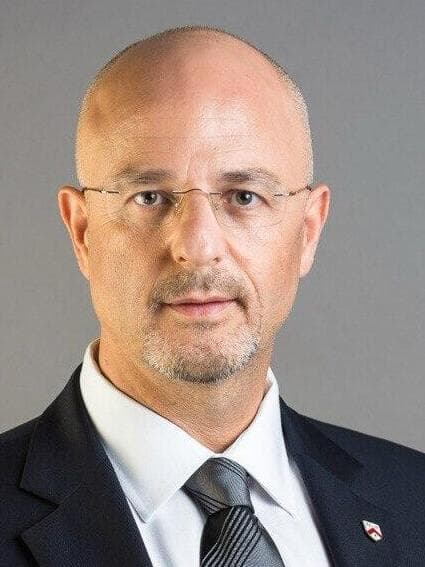 עו"ד ד"ר גדעון פישר