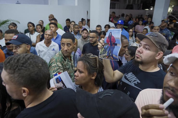 הרפובליקה הדומיניקנית קריסת גג מועדון לילה ג'ט סט סנטו דומינגו