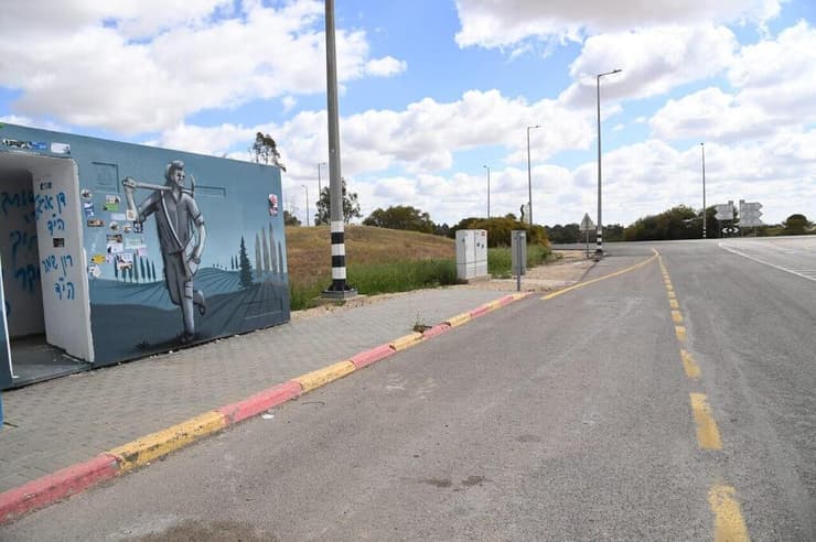 צילום: הרצל יוסף גמה מערב - סיור במיגוניות המוות