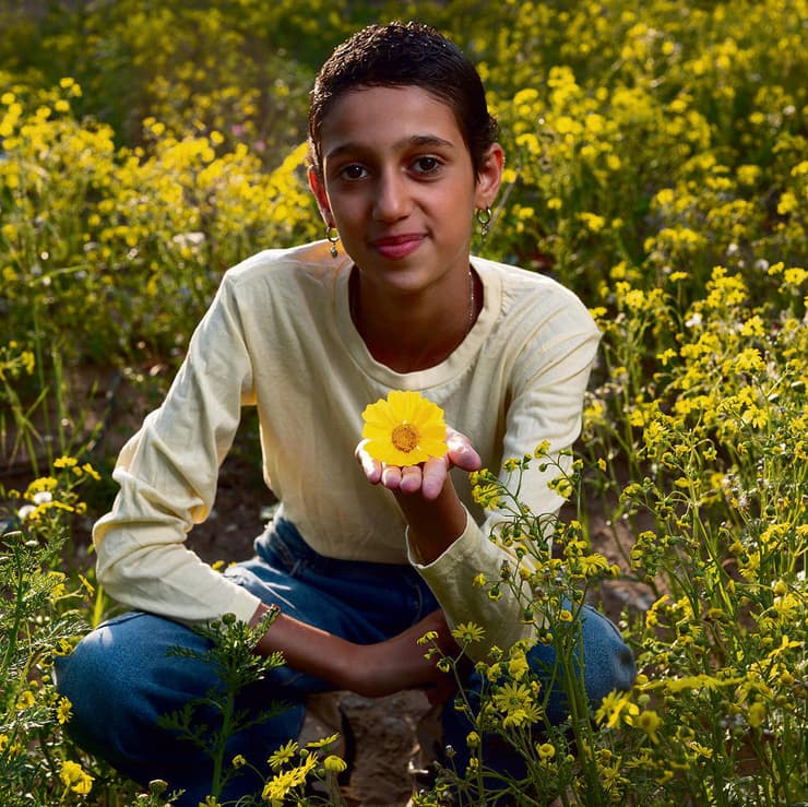 גאיה אבדר. מתכננת את מסיבת בת המצווה (צילום: יובל חן) yk14328723
