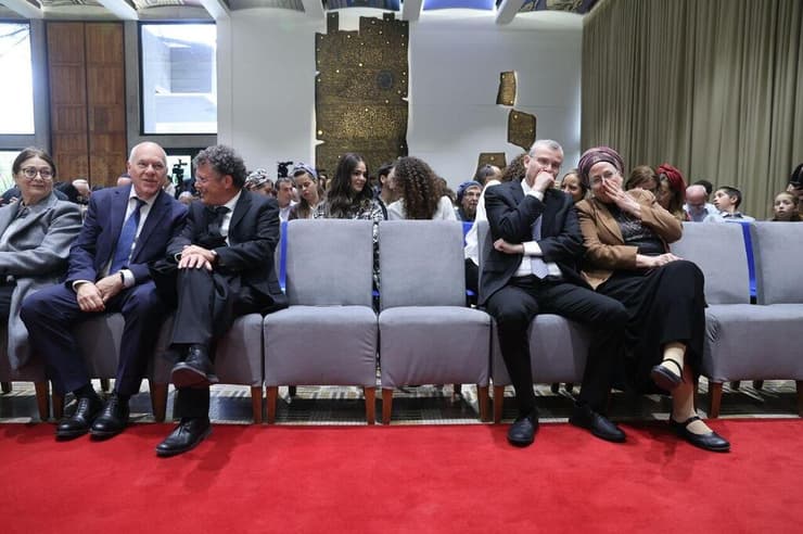 צילום: אלכס קולומויסקי טקס השבעת 35 שופטים חדשים בבית הנשיא