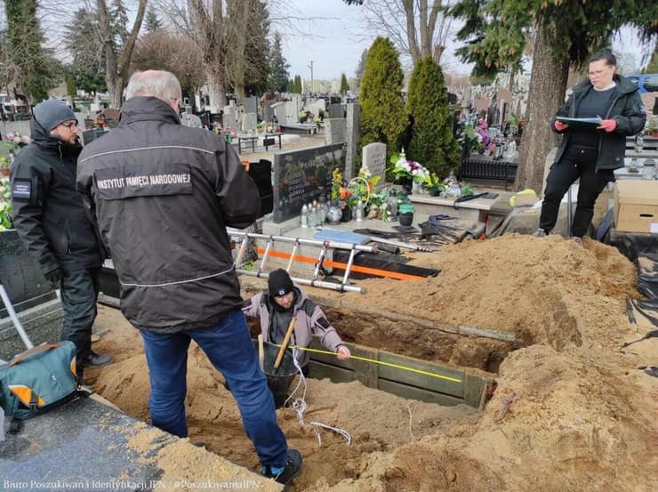 בית הקברות שבו נמצאו שרידי הילדים שנרצחו
