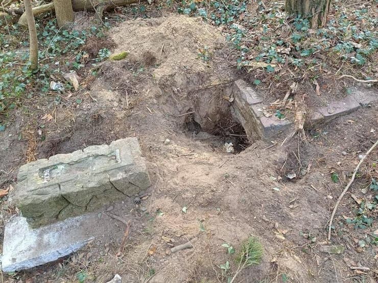 מדובר בבית עלמין שפעל לפני מאות שנים