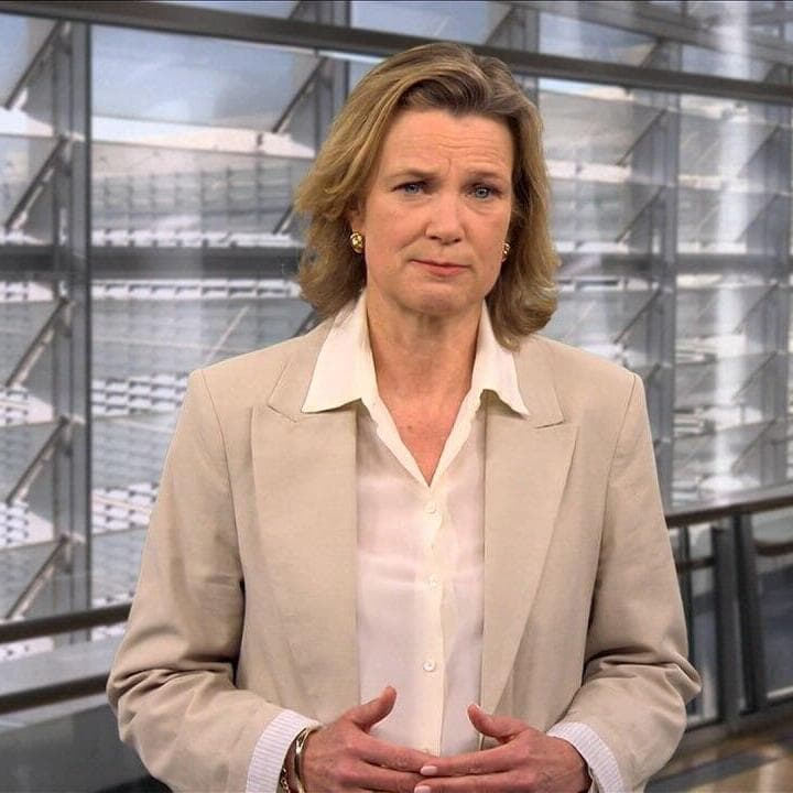 ד"ר קתרינה פון שנורביין