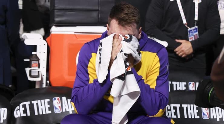 לוקה דונצ'יץ' דומע (רויטרס) לוקה דונצ'יץ' דומע