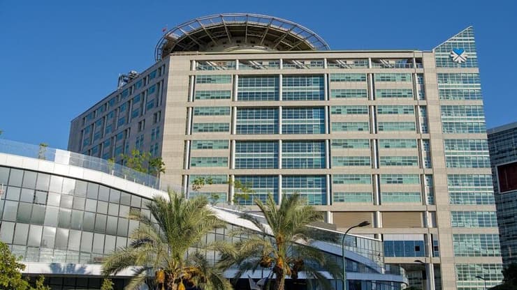 הכרה רשמית בתת-התמחות באונקולוגיה בבית החולים איכילוב (צילום: Teo K / Shutterstock.com) בית החולים איכילוב
