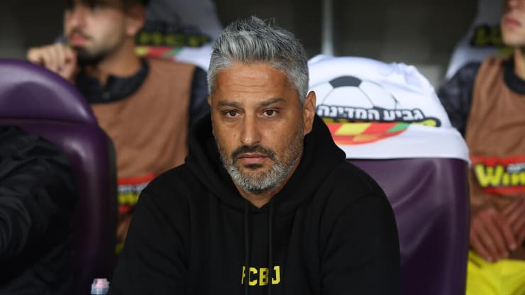 מאמן בית"ר ירושלים ברק יצחקי (צילום: עוז מועלם) מאמן בית"ר ירושלים ברק יצחקי