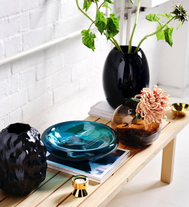   זכוכית, אף פעם לא נמאס ממך. השנה, בגוונים כהים מתמיד. קולקציית שטוקהולם של איקאה 