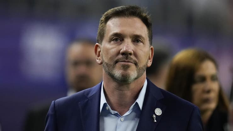 "יאפשר לכל מדינה לחוות את החוויה העולמית". דומינגס (צילום: AP Photo/Julio Cortez, File) אלחנדרו דומינגס