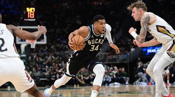 יאניס אנטטקומפו