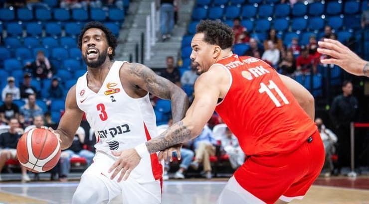 קאדין קרינגטון (אורן בן חקון) קאדין קרינגטון