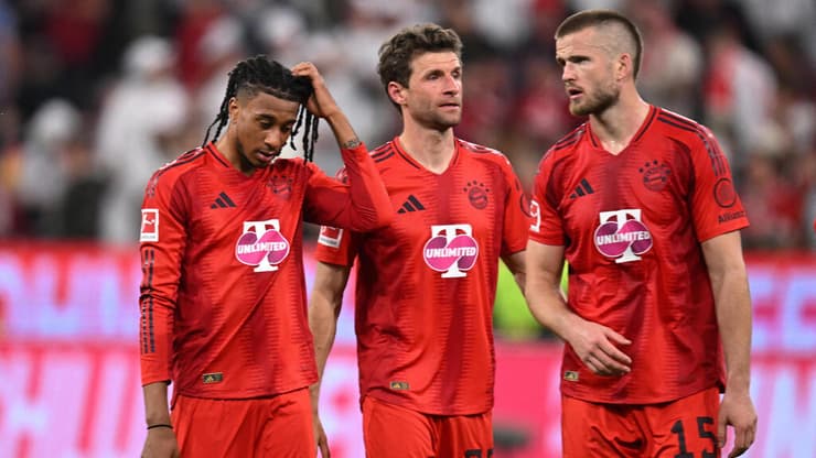 החזיקו ביתרון שש דקות בלבד. שחקני באיירן מינכן מאוכזבים (צילום: REUTERS/Angelika ) שחקני ארסנל מאוכזבים