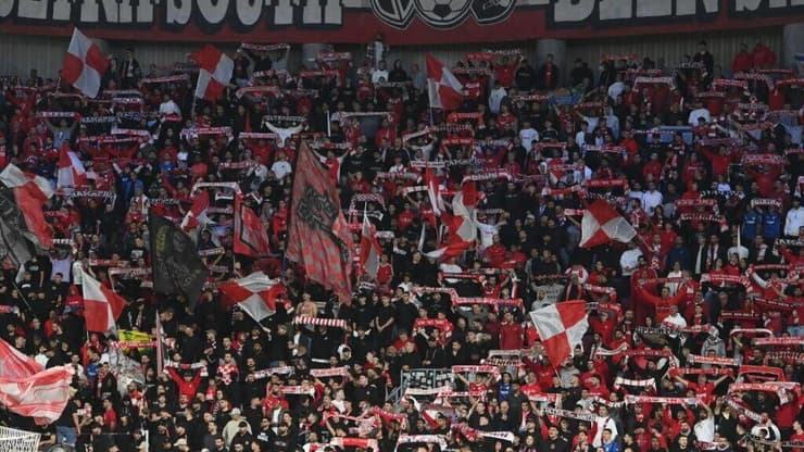 אוהדי הפועל באר-שבע מול בית"ר ירושלים 