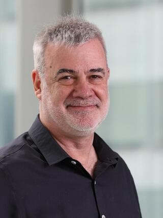 פרופ' אלי שפרכר